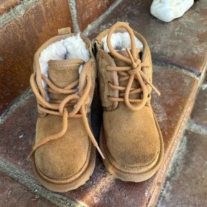 Ugg